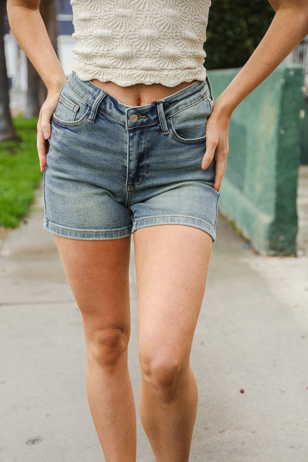 Women’s Mid Rise Denim Shorts with Back Pocket