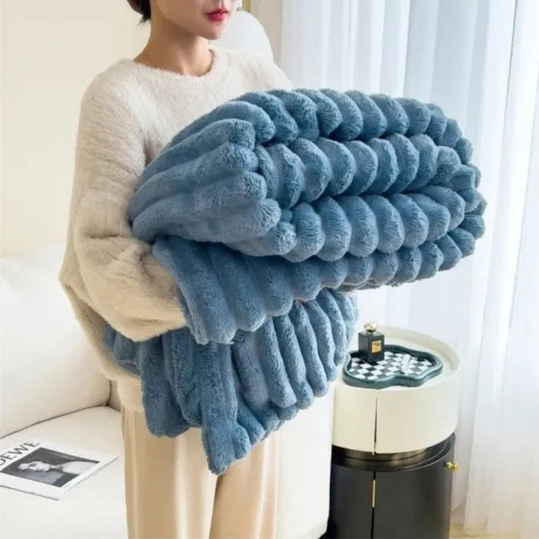 Plush Ribbed Blanket for Cozy Warmth and Daily Comfort Use Blue