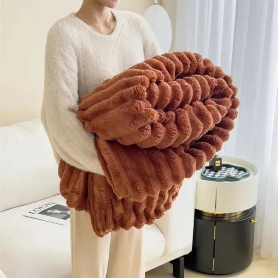 Plush Ribbed Blanket for Cozy Warmth and Daily Comfort Use Brown