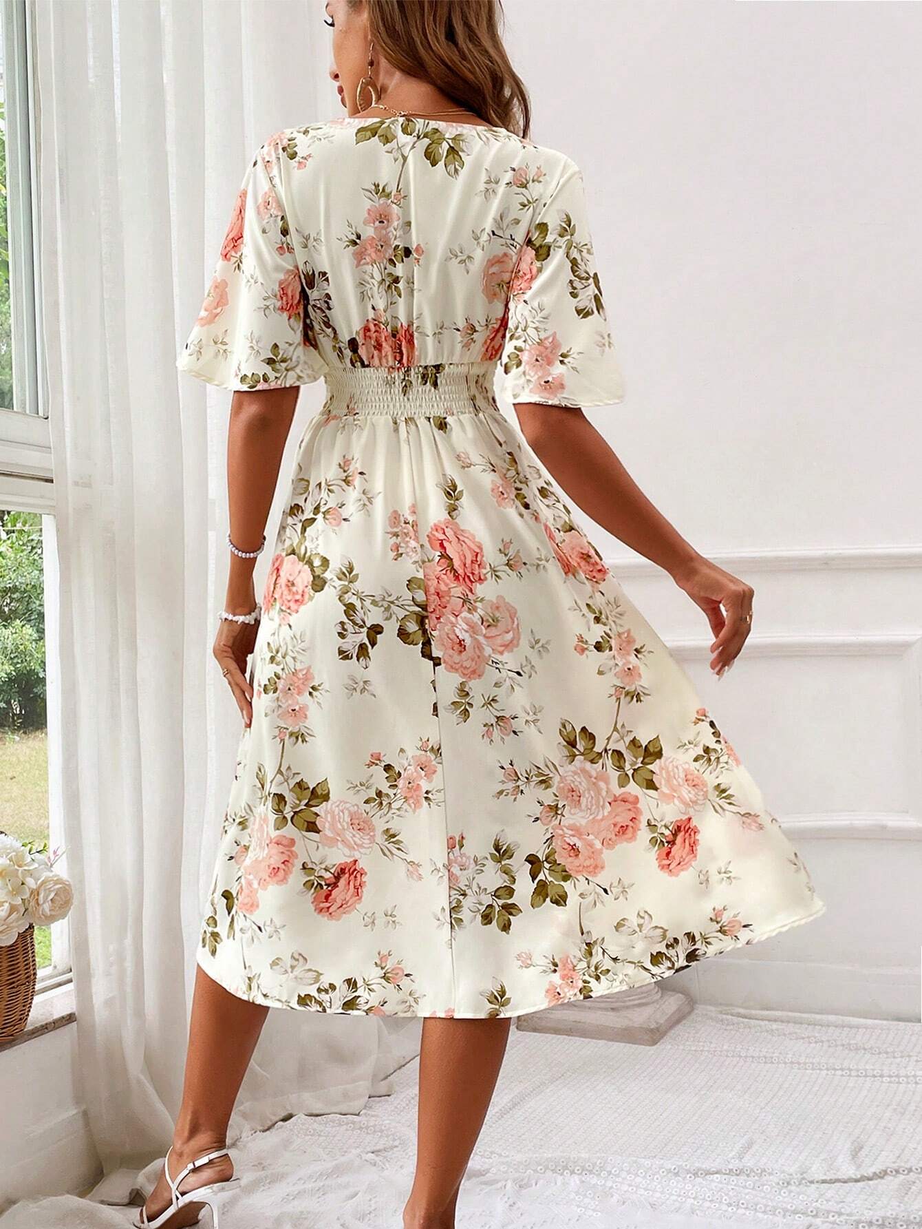 Women’s Elegant Floral V-Neck Dress