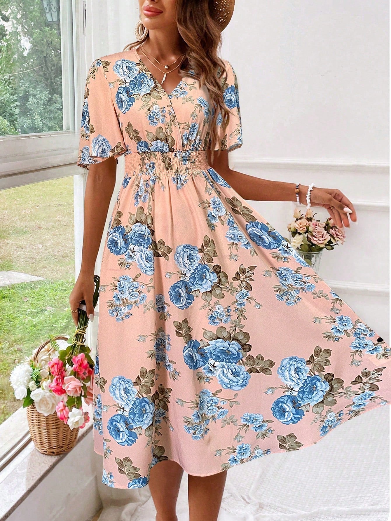Women’s Elegant Floral V-Neck Dress Pink