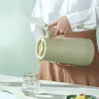 Modern Vacuum Carafe with Contoured Wooden Handle Finish