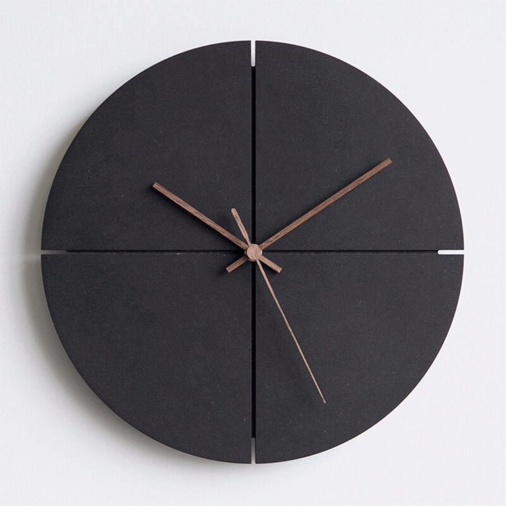 Minimalist Silent Quartz Wall Clock for Modern Interiors Black
