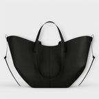 Women’s Spacious Everyday Tote Bag for Effortless Summer Style Black
