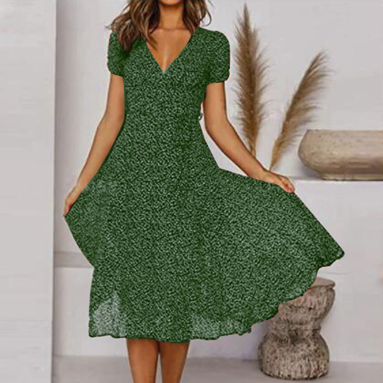 Women’s Elegant Midi Dress with Short Sleeves Green