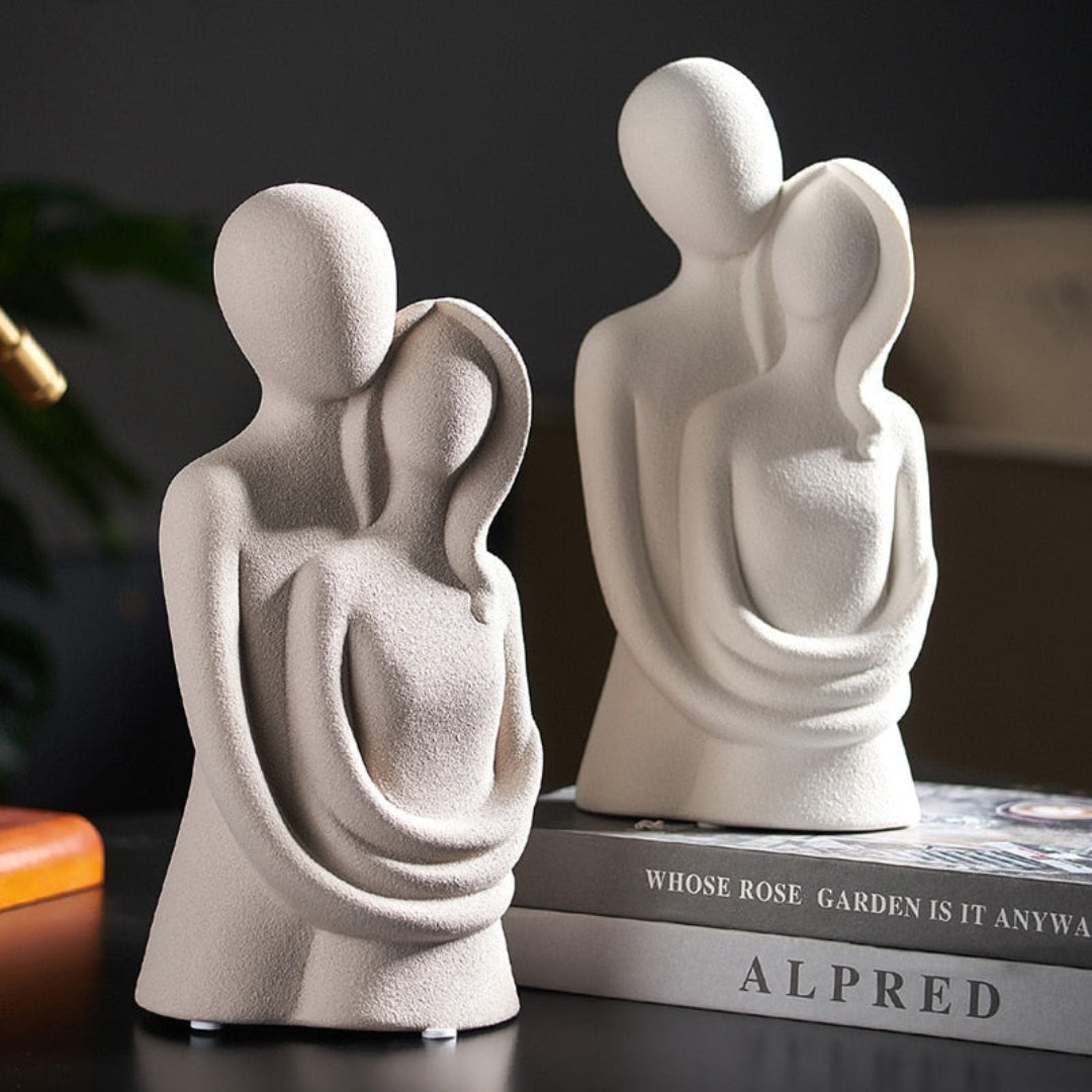 Artistic Eternal Love Couple Sculpture for Living Spaces