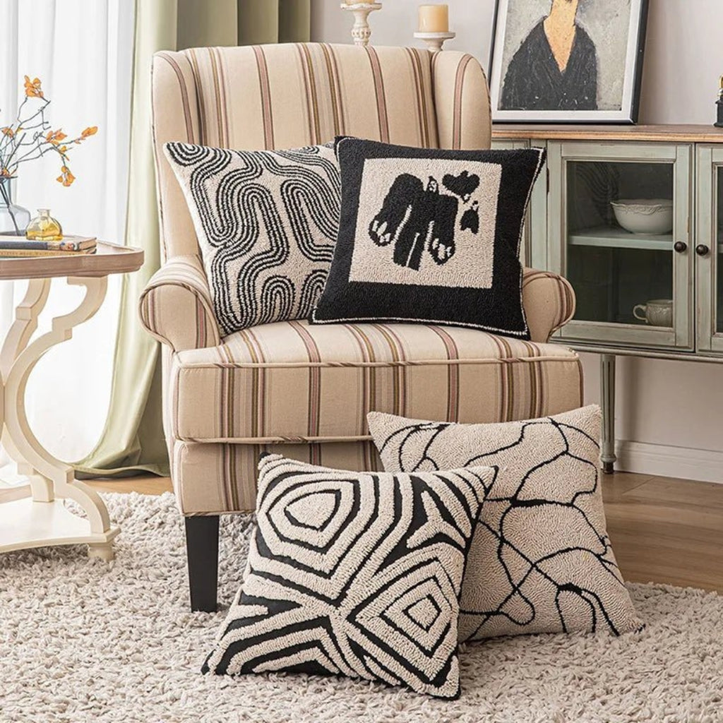 Hommfer – Beige and Black Geometric Tufted Cushion Cover