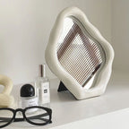 Minimalist Squiggly Mirror | Silver Nordic Design Decor Off-White