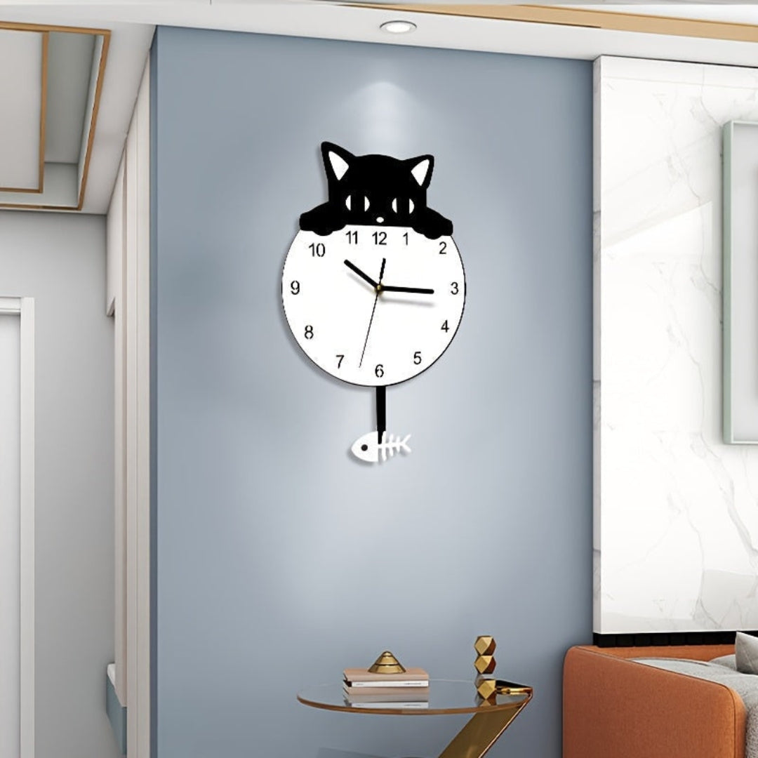 Charming Swinging Cat Wall Clock for Creative Interiors