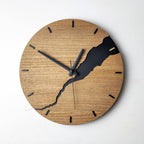 Distressed Wall Clock Featuring Cracked Finish Home Accent Lines 30X30 Cm
