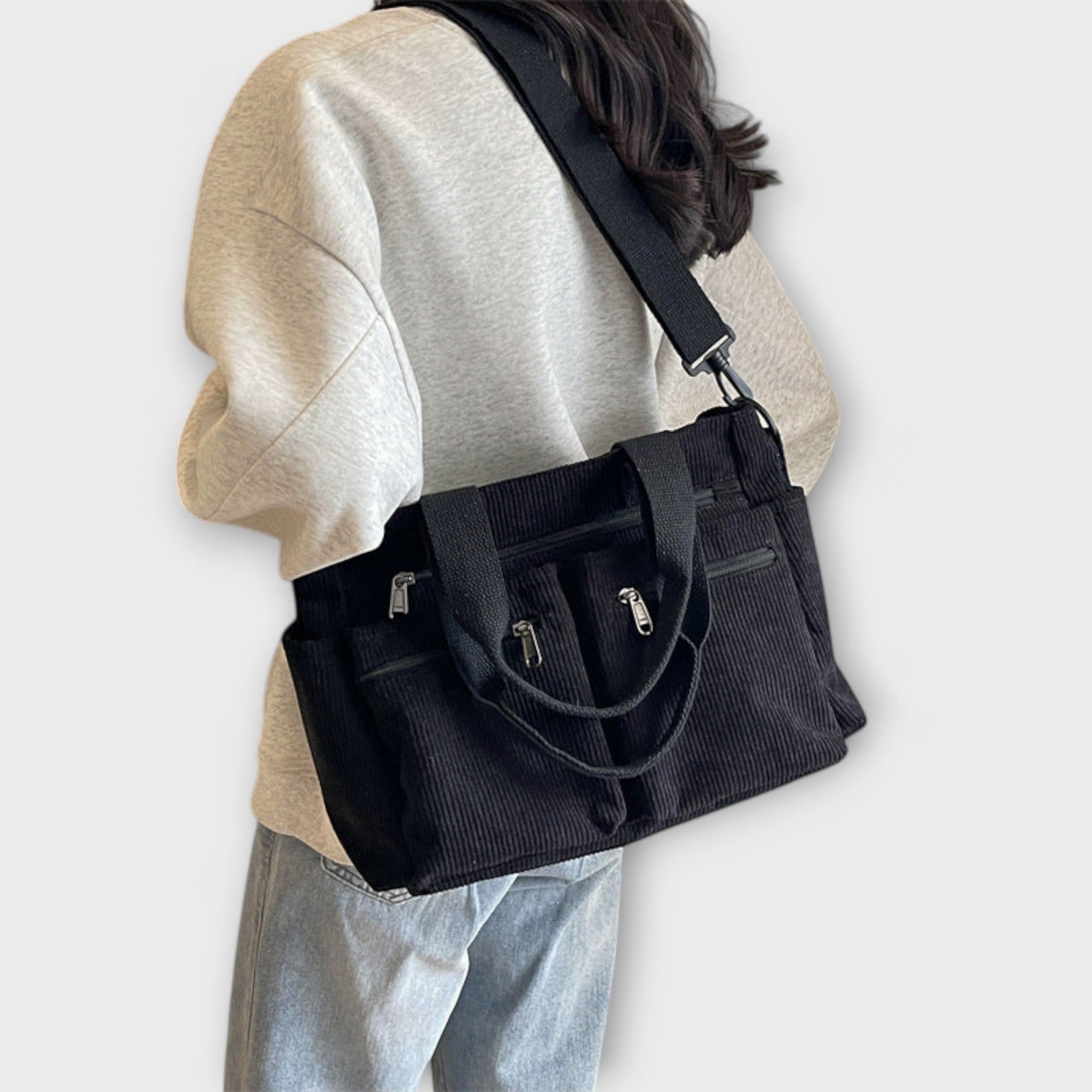 Women’s Spacious Everyday Tote Bag with Functional Design