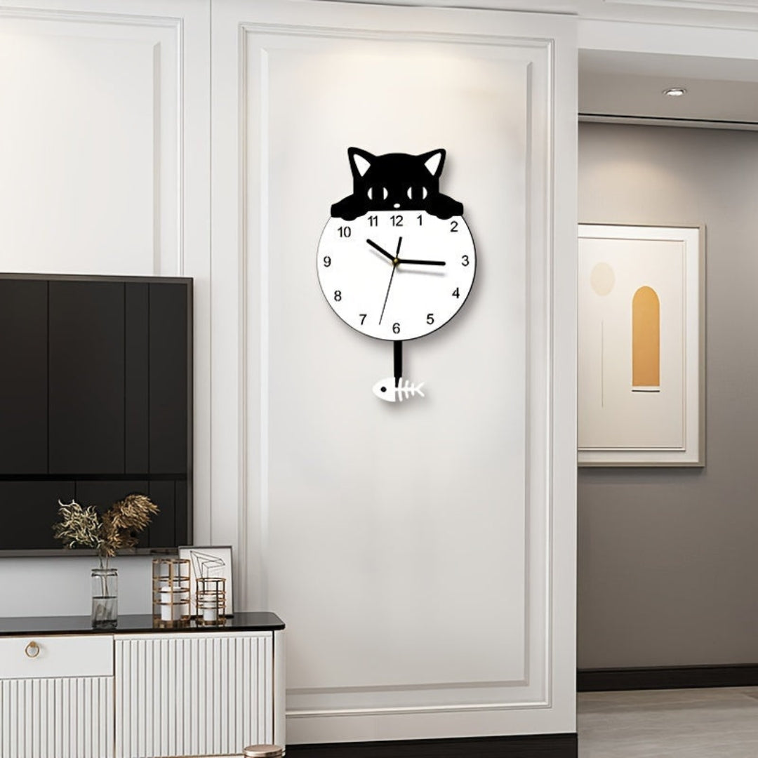 Charming Swinging Cat Wall Clock for Creative Interiors