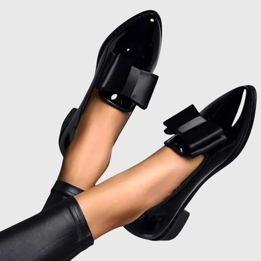 Women’s Elegant Bow Accent Loafers for All-Day Comfort Black