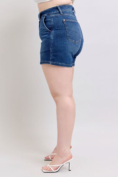 Women’s Plus Size Double Button Waist Denim Shorts