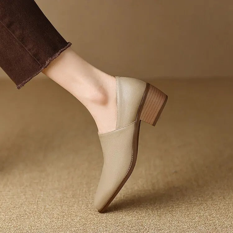 Women’s Elegant Heeled Loafers