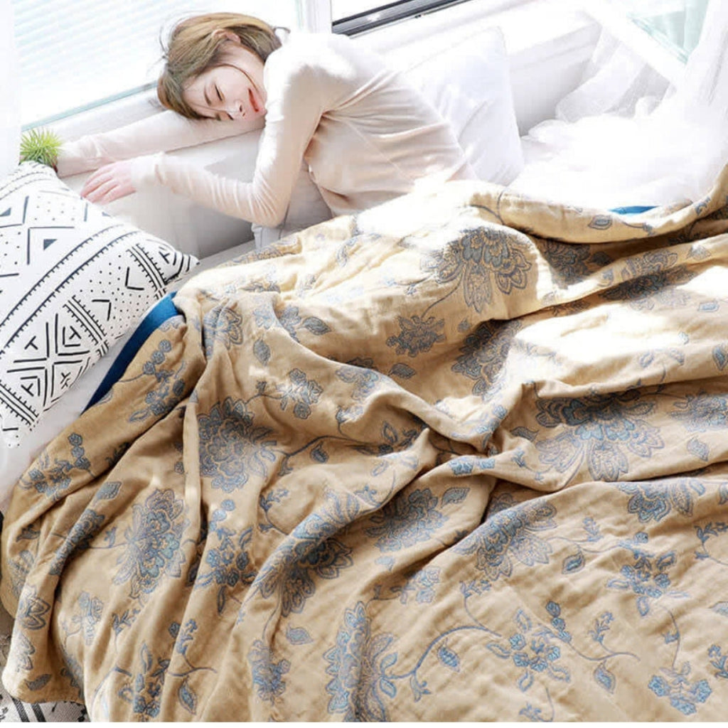 Cozy Five Layer Mesh Blanket for Breathable Night Comfort