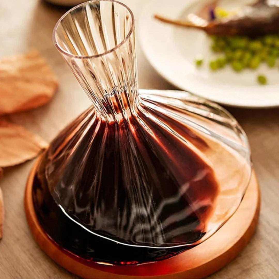 Contemporary Rotating Glass Carafe 350ml for Kitchen Tables Wavy