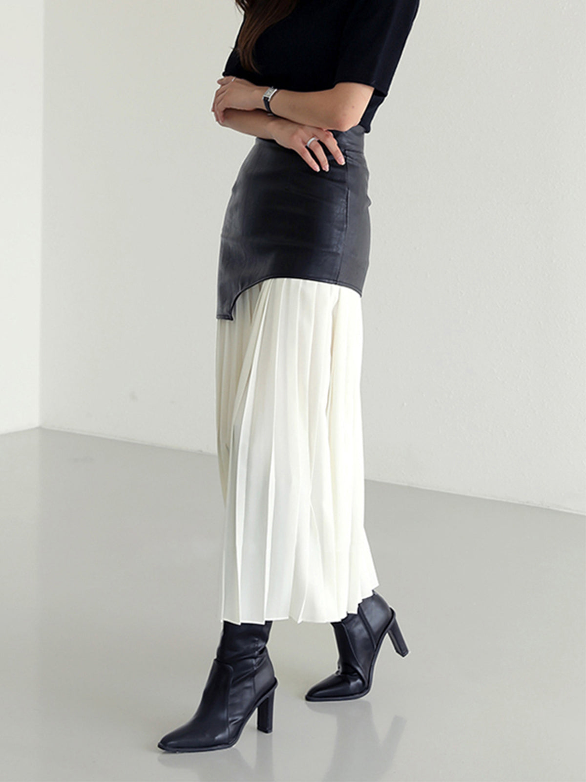 Women’s Elegant Asymmetrical Midi Skirt – Stylish Summer Look