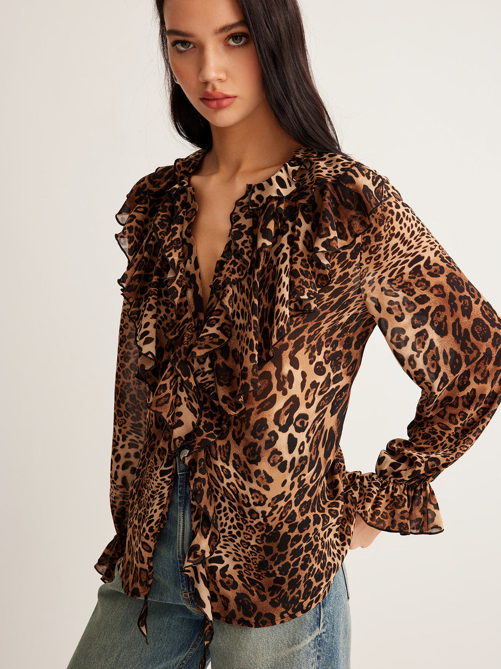 Women’s Lightweight Leopard Ruffle Neck Blouse for Summer Styling