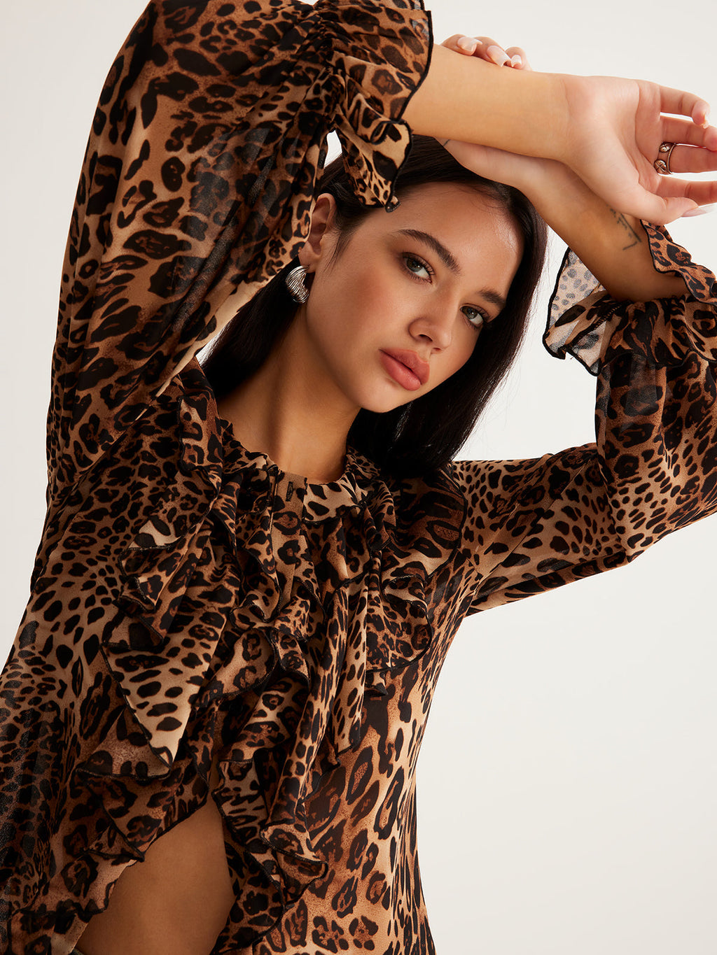 Women’s Lightweight Leopard Ruffle Neck Blouse for Summer Styling