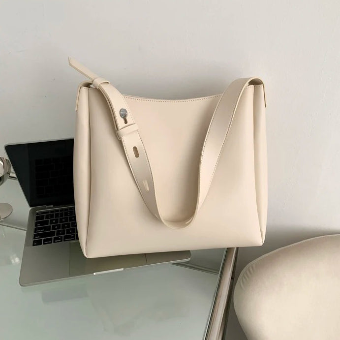 Tali | Women’s Daily Shoulder Bag | Mini Pouch Included