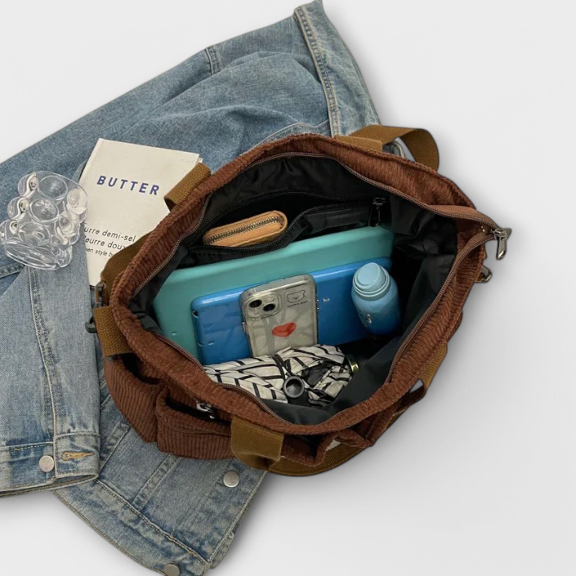 Women’s Spacious Everyday Tote Bag with Functional Design