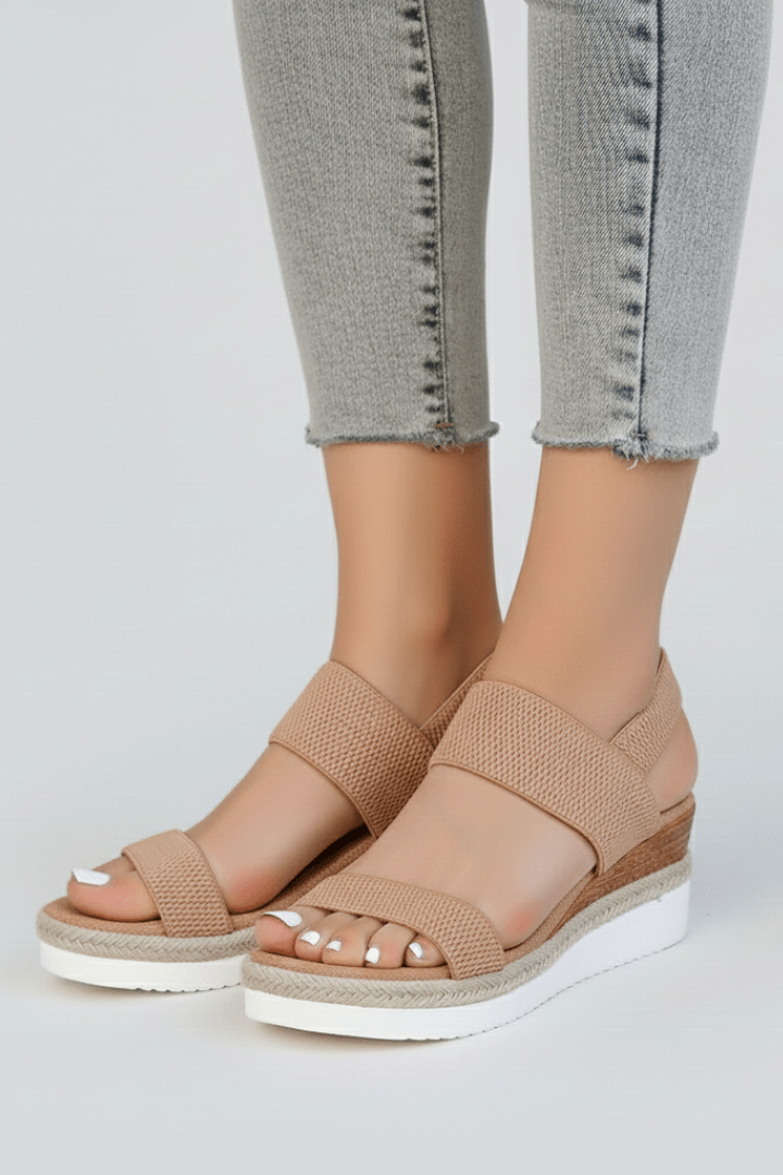 Women’s Modern Raised Sole Stretch Fit Sandals for Summer Brown