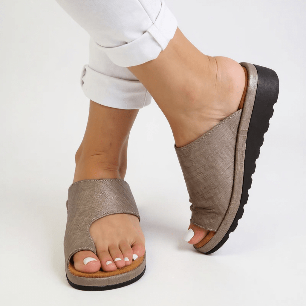 Women’s Comfortable Orthopedic Toe Split Sandals for Summer Khaki