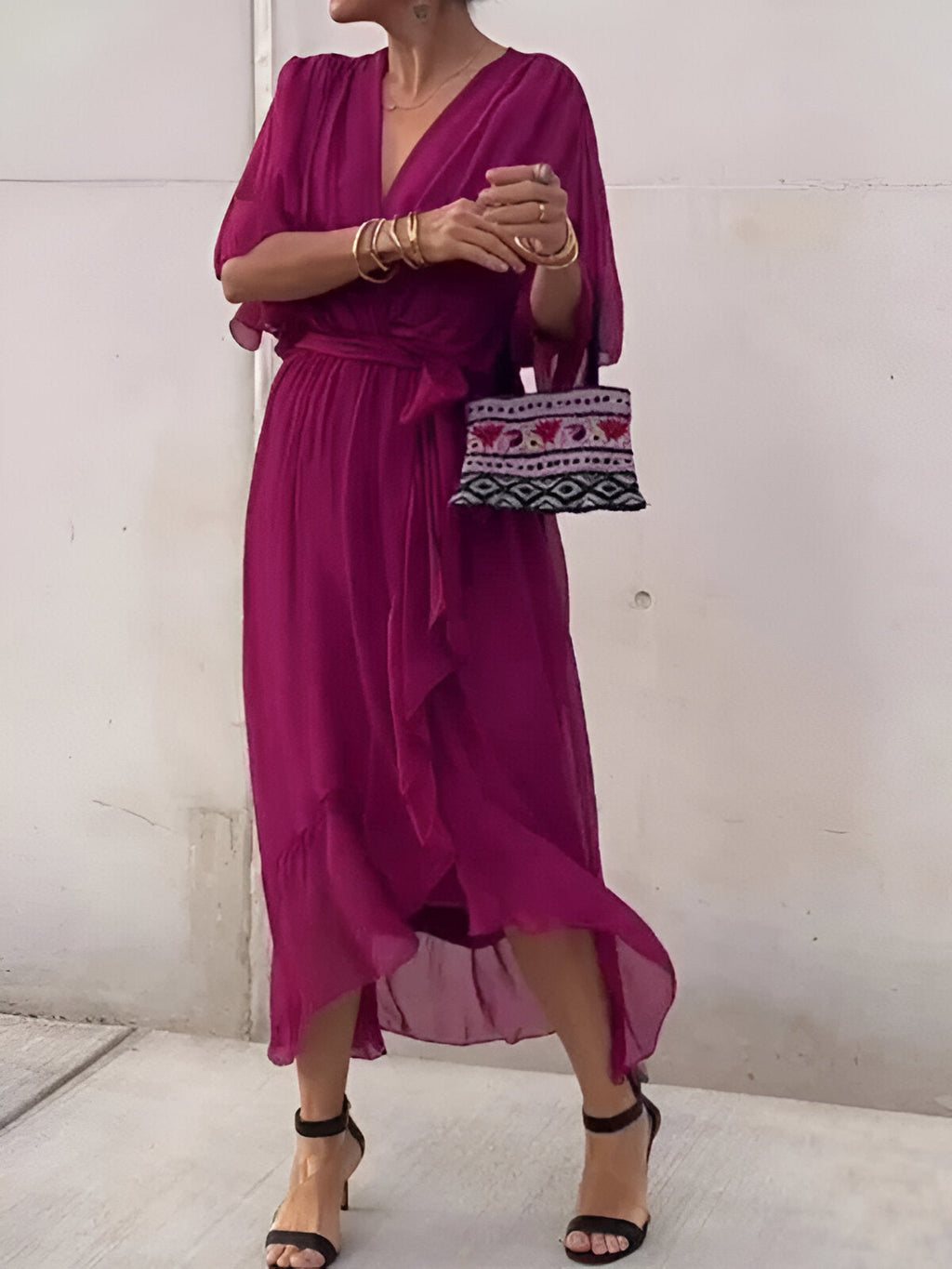 Women’s Elegant Midi Dress with V-Neck and Waistband