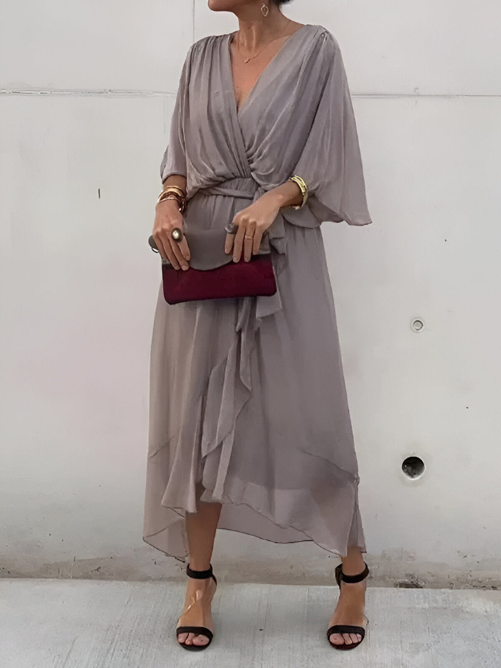 Women’s Elegant Midi Dress with V-Neck and Waistband