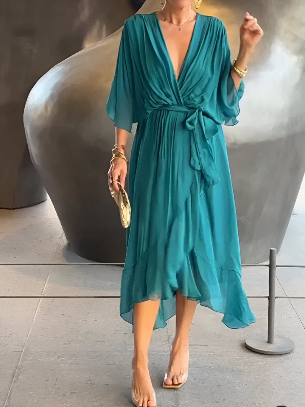 Women’s Elegant Midi Dress with V-Neck and Waistband