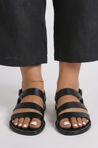 Women’s Sleek Modern Flat Sandals with Back Strap Black
