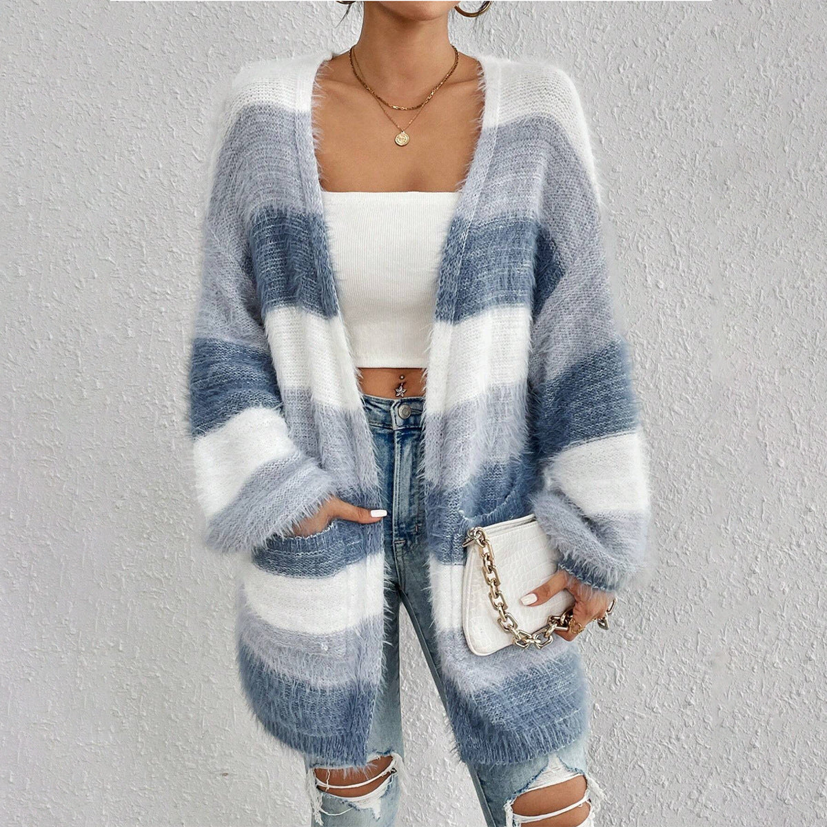 Women’s Oversized Striped Cardigan Sweater with Pockets Light Blue