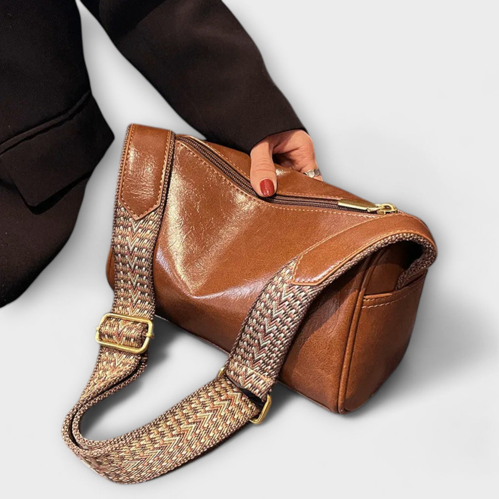 Women’s Modern Everyday Shoulder Bag - Refined Daily Carry