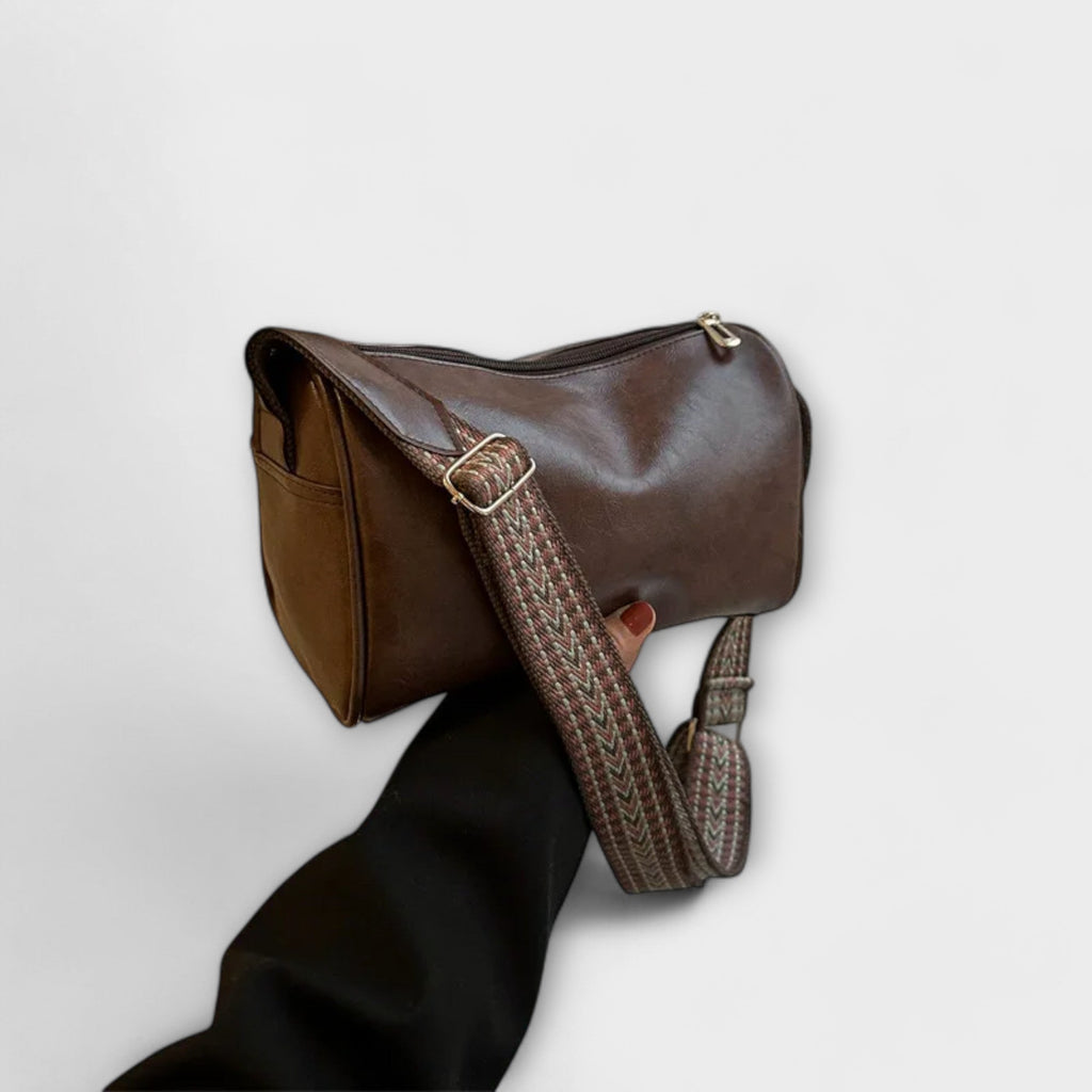 Women’s Modern Everyday Shoulder Bag - Refined Daily Carry Dark Brown 24cm x 12cm x 15cm