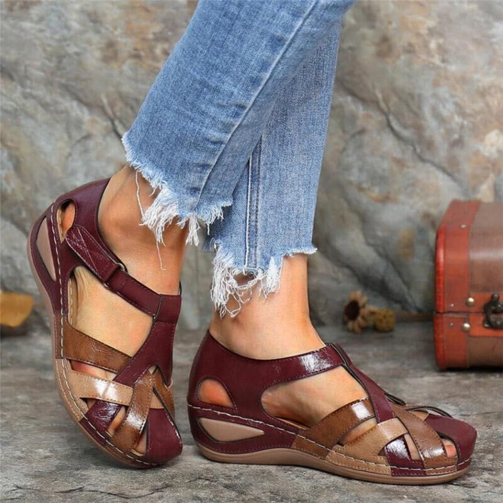 Women’s Colorblock Closed Toe Sandals for Spring and Summer Burgundy Red