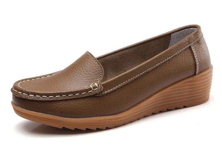 Women’s Elegant Loafers for Comfort and Style Brown