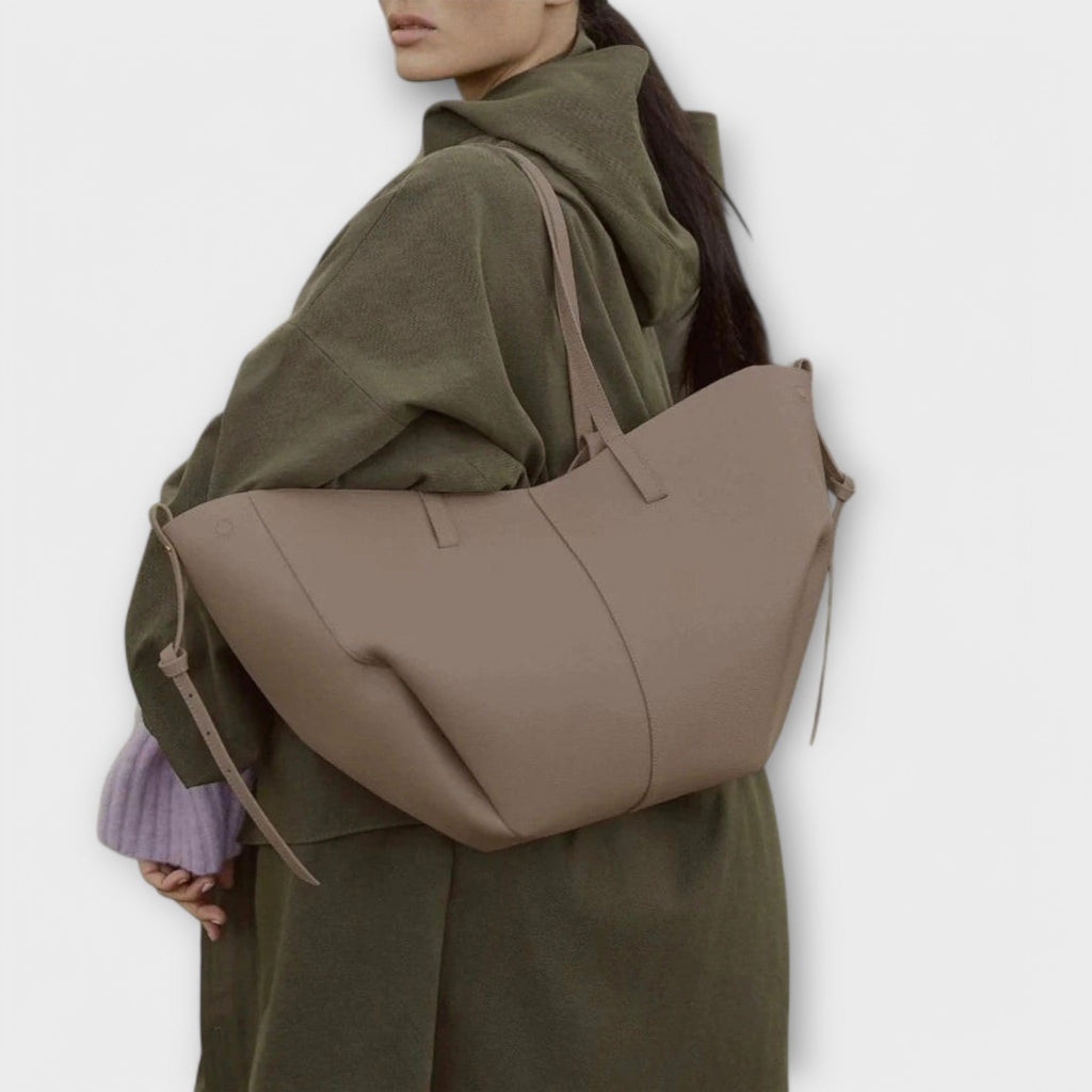Women’s Spacious Everyday Tote Bag for Effortless Summer Style
