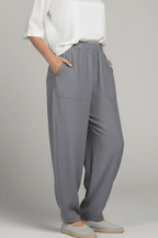 Women’s Relaxed Trousers with Elastic Waist and Side Pockets