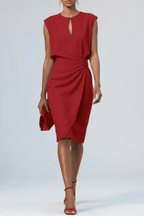 Women’s Elegant Midi Dress with Keyhole Neck and Ruching Red