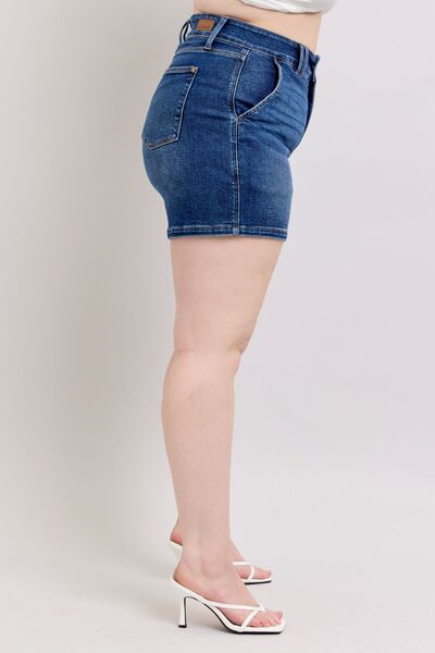 Women’s Plus Size Double Button Waist Denim Shorts