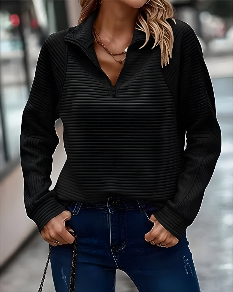 Women's pullover jumper in black with a modern fit, styled for casual and smart-casual outfits.