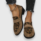 Women’s Chic Leopard Pattern Loafers for Everyday Style