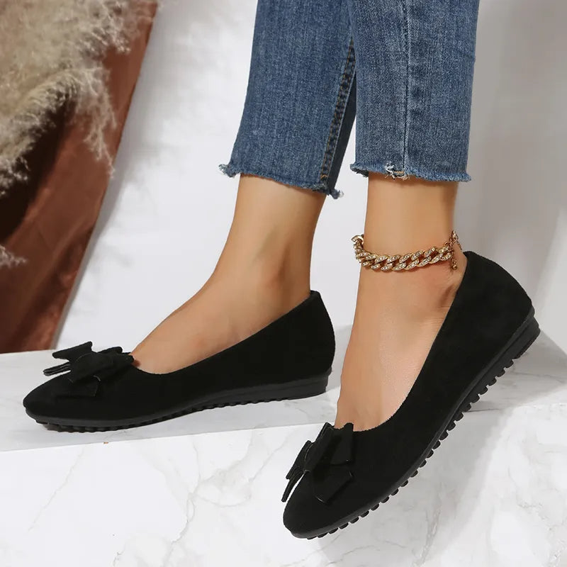 Women’s Elegant Ballerina Flats with Bow Detail
