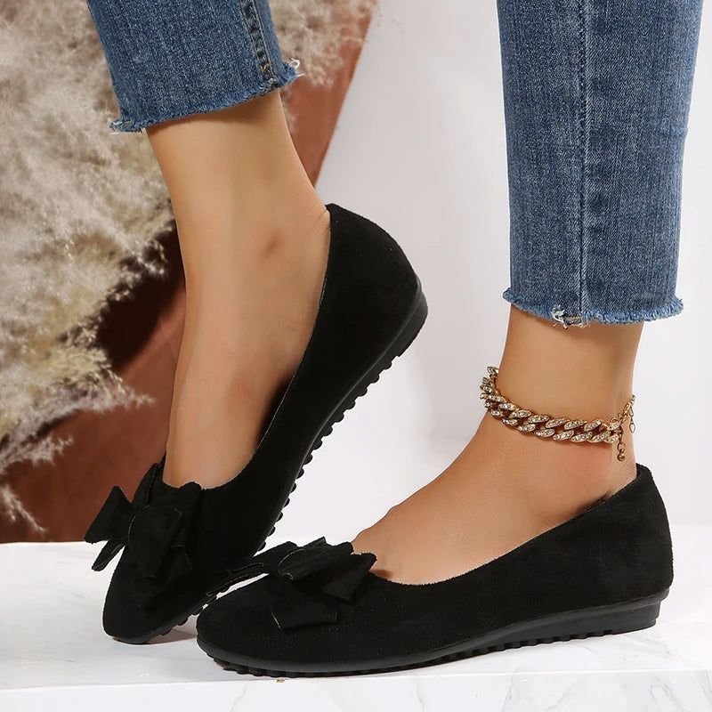 Women’s Elegant Ballerina Flats with Bow Detail Black