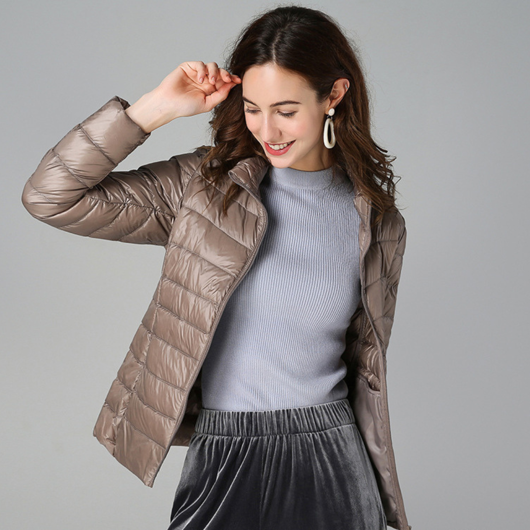 Women’s Ultra-Light Puffer Jacket with Fine Pleats Champagne