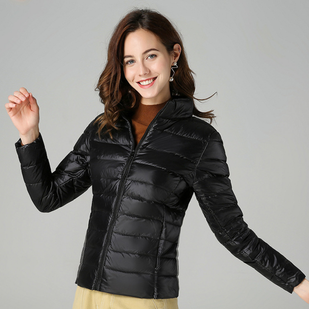 Women’s Ultra-Light Puffer Jacket with Fine Pleats Black