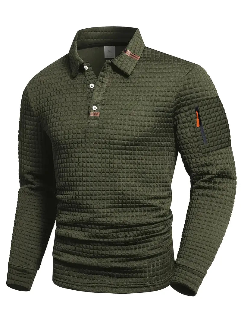 Men’s quilted jumper in green with quilted panel detail, styled for casual and smart-casual outfits.