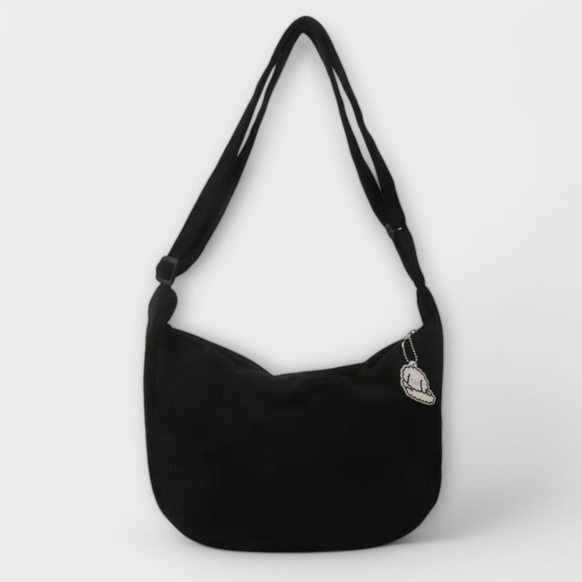 Women’s Elegant Curved Shoulder Bag for Summer Styling Black